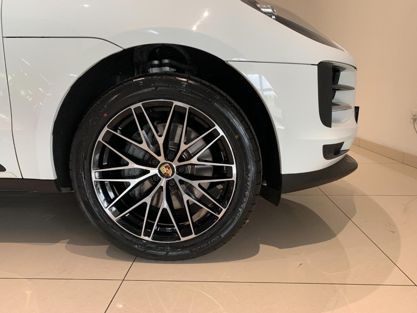 Porsche Macan - Image 6