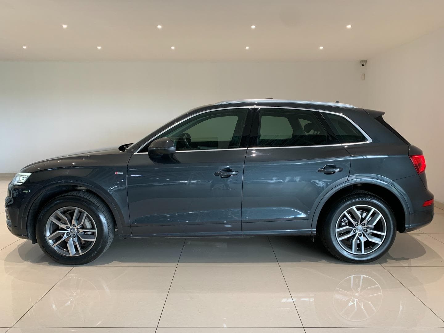 Audi Q5 - Image 3