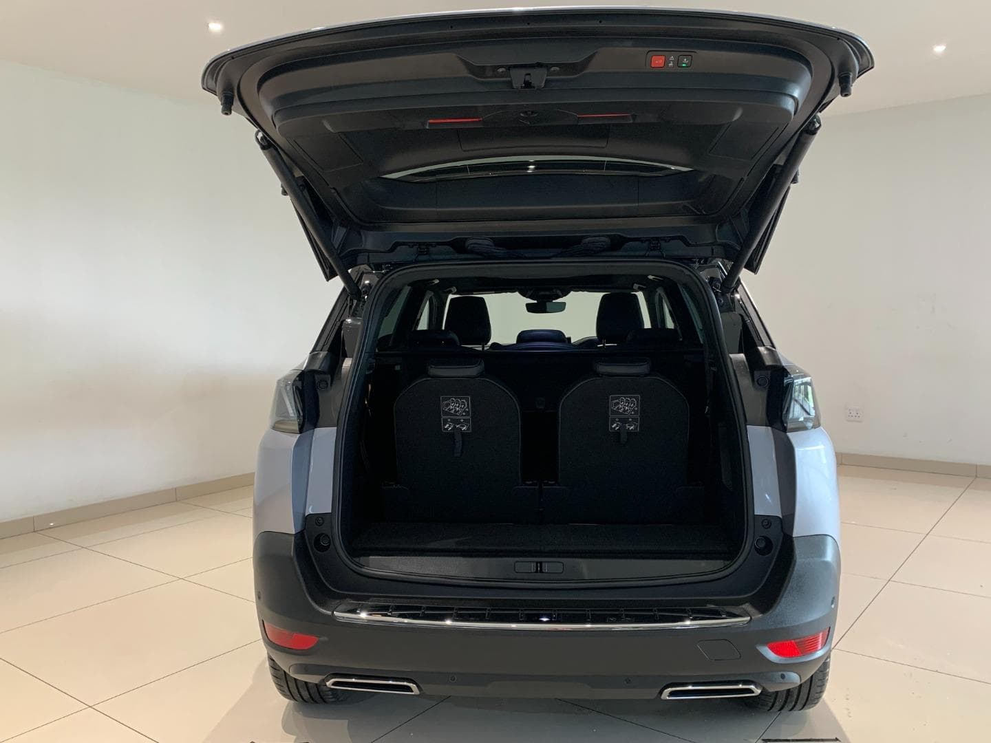 Peugeot 5008 - Image 8