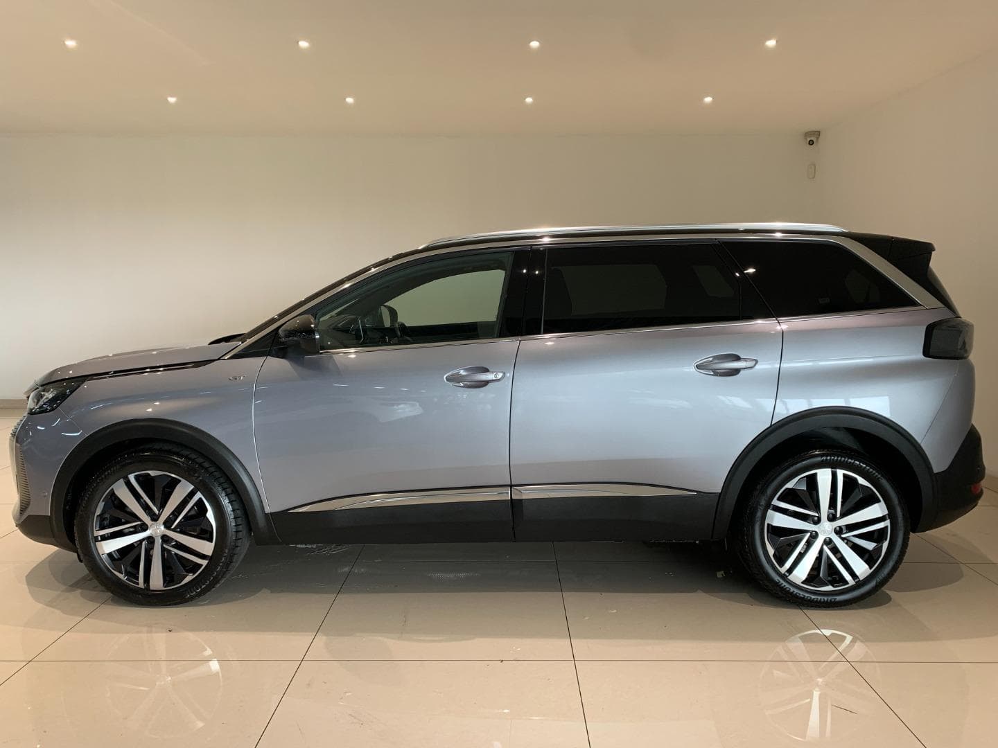 Peugeot 5008 - Image 3