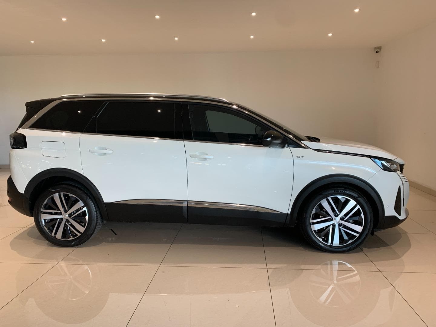 Peugeot 5008 - Image 4