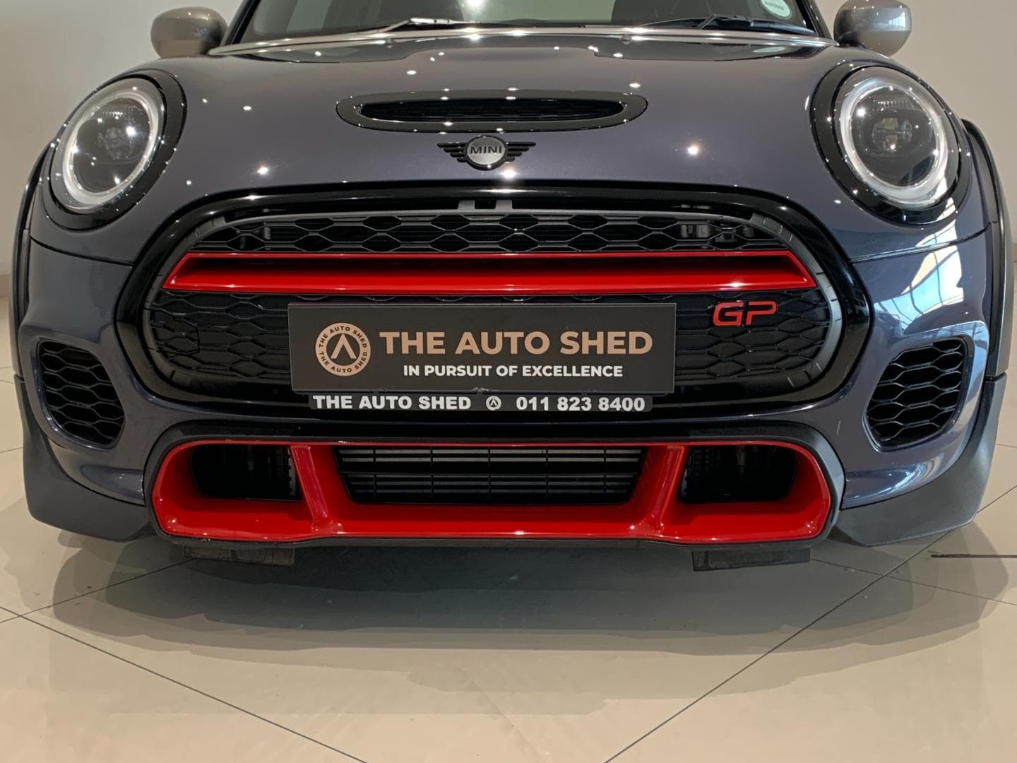 MINI Hatch - Image 2