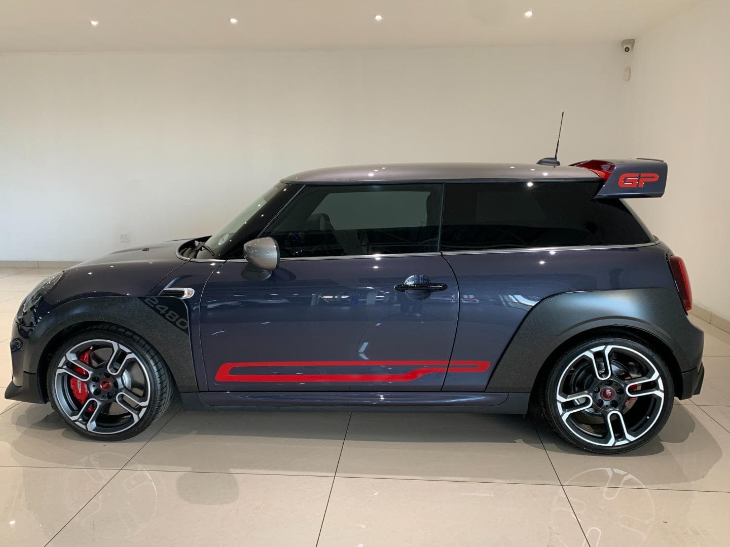 MINI Hatch - Image 3